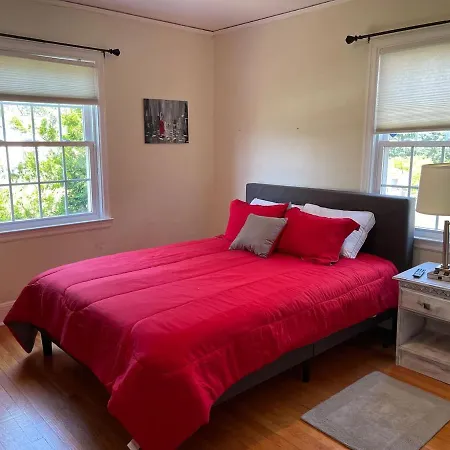Quaint, Comfy, Close & Convenient-3